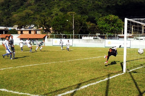 Grêmio Mangaratibense goleia o Nilópolis e se garante na próxima fase da Série C