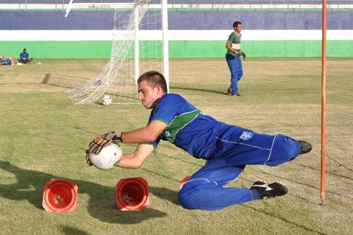 Artsul trabalha para fugir da Série C