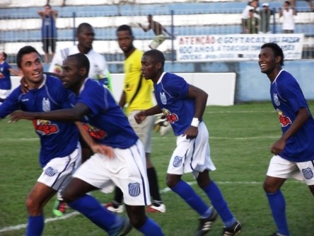 Goytacaz vence o Campo Grande na estreia da segunda fase da Série C