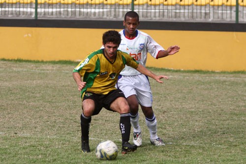 Tigres e Friburguense empatam no Los Lários