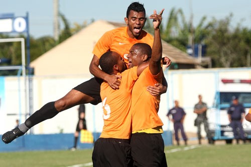 Sendas vence o Quissamã e segue com chances de acesso