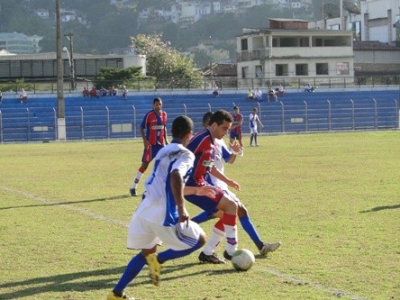 Angra dos Reis e Bonsucesso empatam em 2 a 2