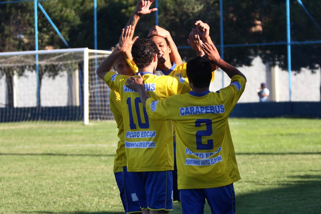 Carapebus vence e fica muito próximo da Série B