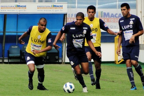 Macaé recebe o Ipatinga-MG pensando somente na vitória