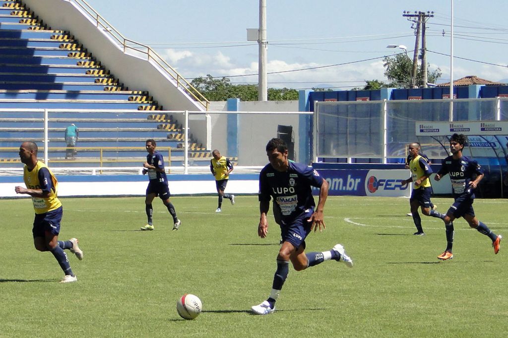 Macaé indefinido para o jogo contra o Flamengo