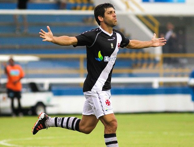 Vasco vence o Duque de Caxias: 3 a 1