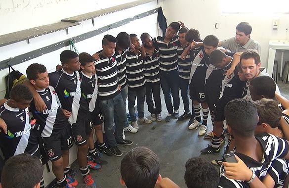 Vasco é campeão do Torneio Guilherme Embry Sub-15