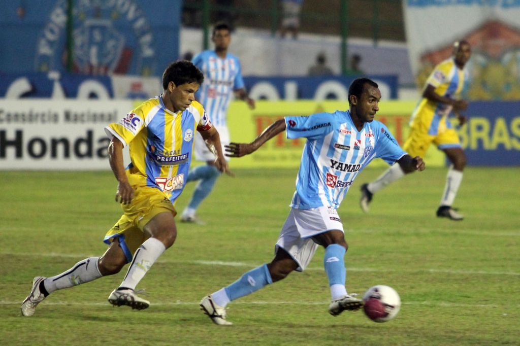 Macaé perde na partida de ida das quartas de final