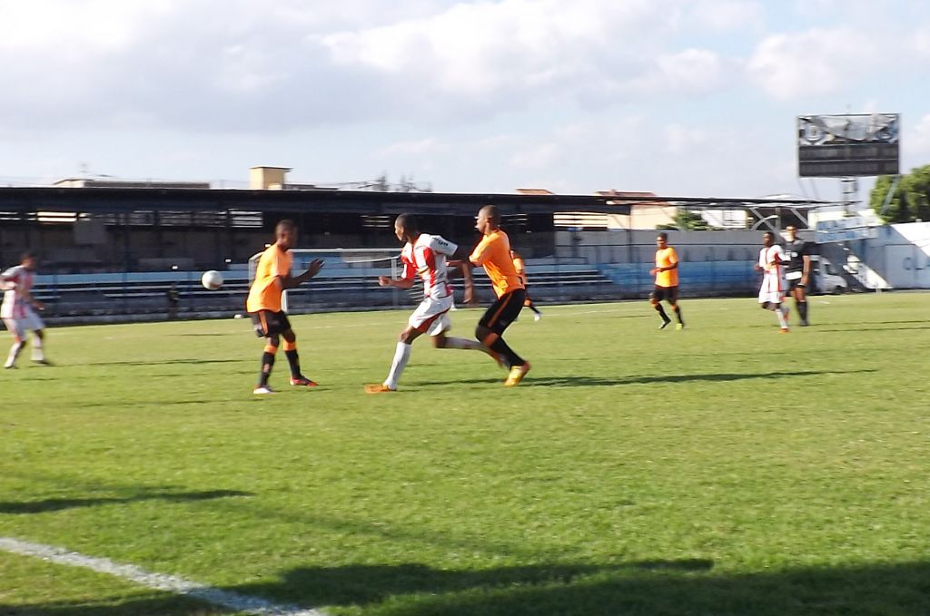 Empate sem gols na primeira partida decisiva da Copa Rio