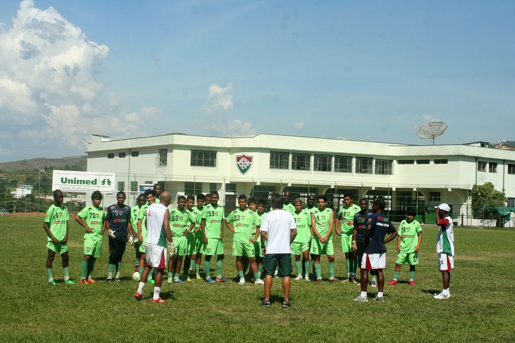 Royal se prepara a disputa da Copa Rio Sub-17