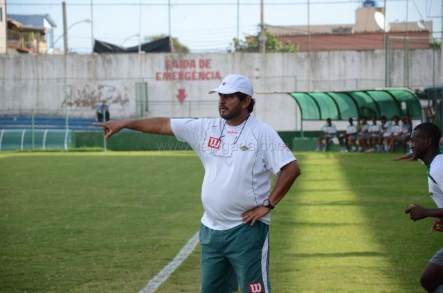 Cleimar Rocha não é mais técnico da Cabofriense