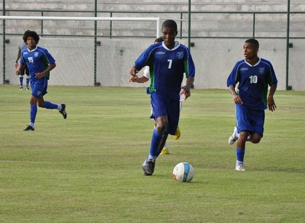 Artsul vence o Serra Macaense: 2 a 1