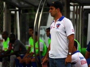 Eduardo Allax não é mais o técnico do Duque de Caxias