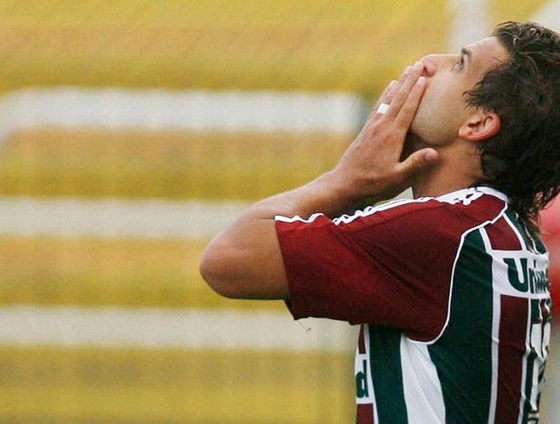 Fluminense goleia, mas não se classifica