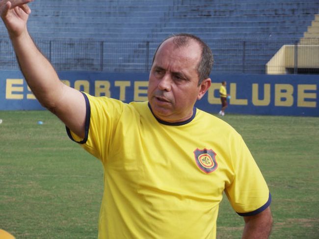 Luiz Claudio vai remontar o elenco do Madureira para a Série C