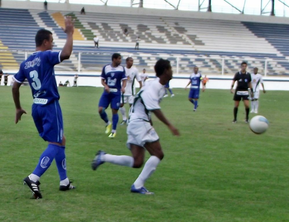 Quissamã vence e se isola na liderança do Grupo C