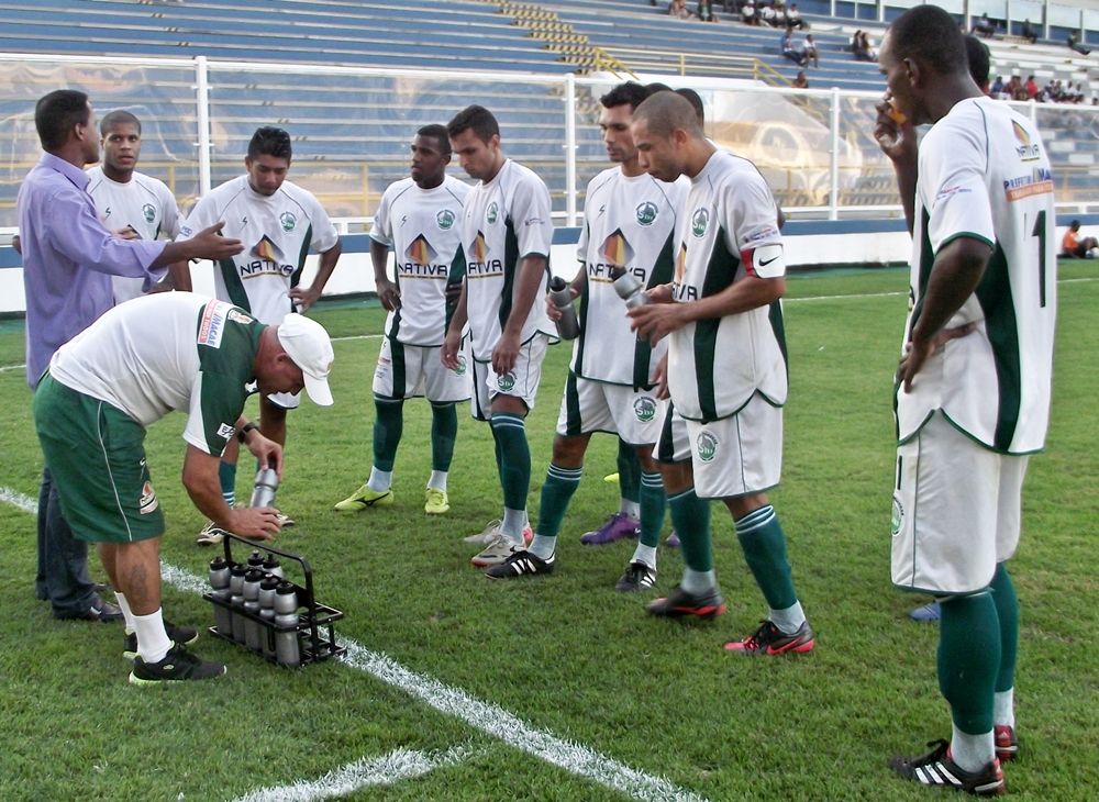 Serra Macaense enfrenta o Sampaio Corrêa em Saquarema