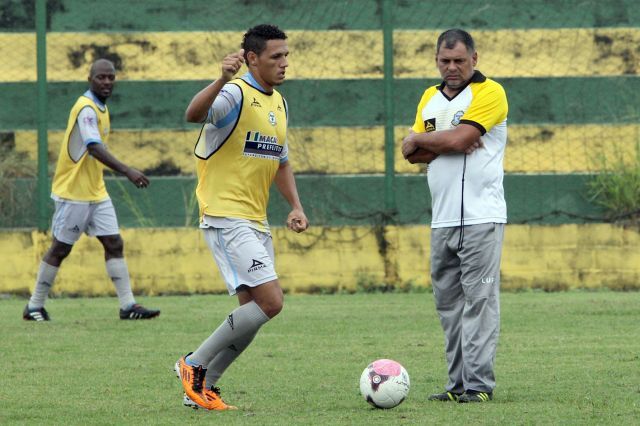 Macaé faz amistoso contra o Estrela/ES