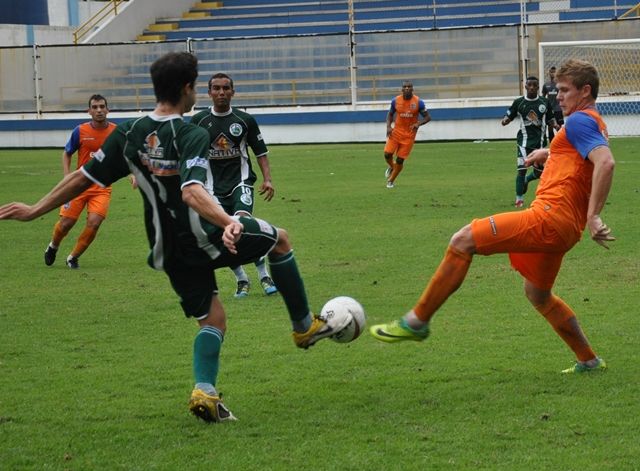 Audax vence o Serra Macaense e chega ao G-2