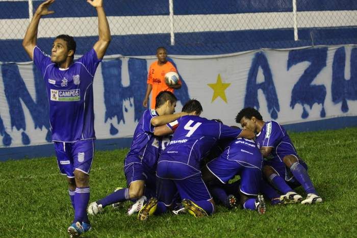 Goytacaz vence Audax em jogo dramático