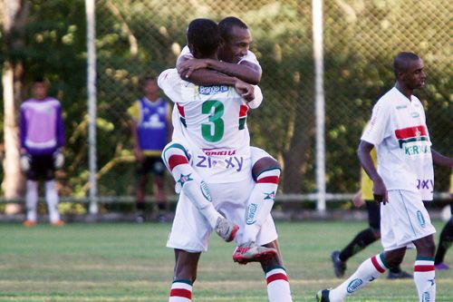 Portuguesa vence o Tigres e segue na briga