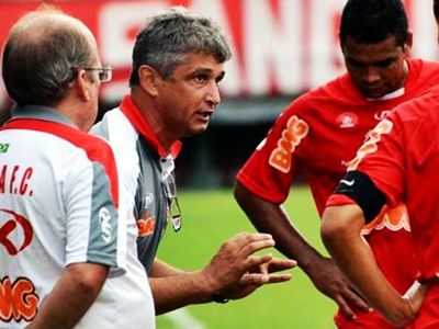 America vence jogo-treino contra o Madureira