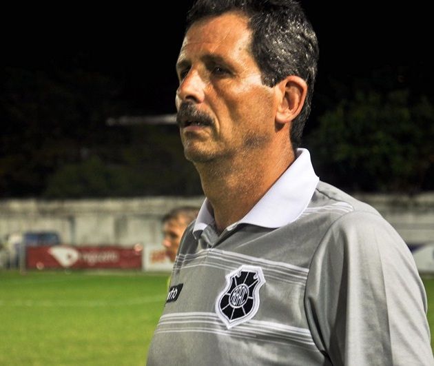 Duílio é o novo técnico do America