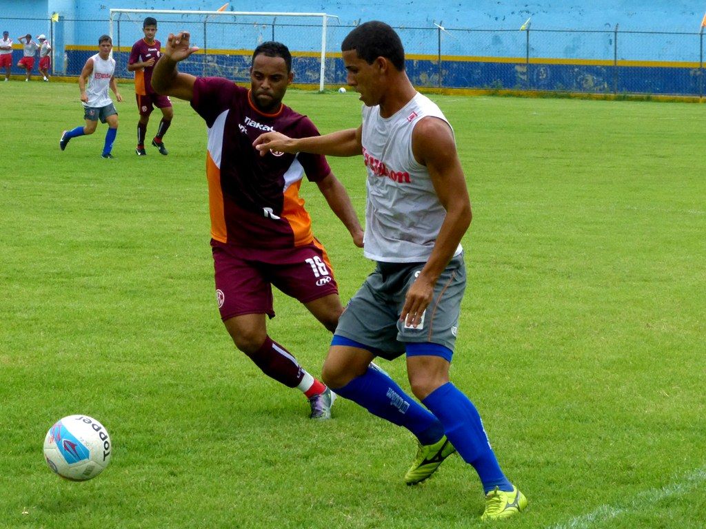 Duque de Caxias vence último jogo-treino antes da estreia