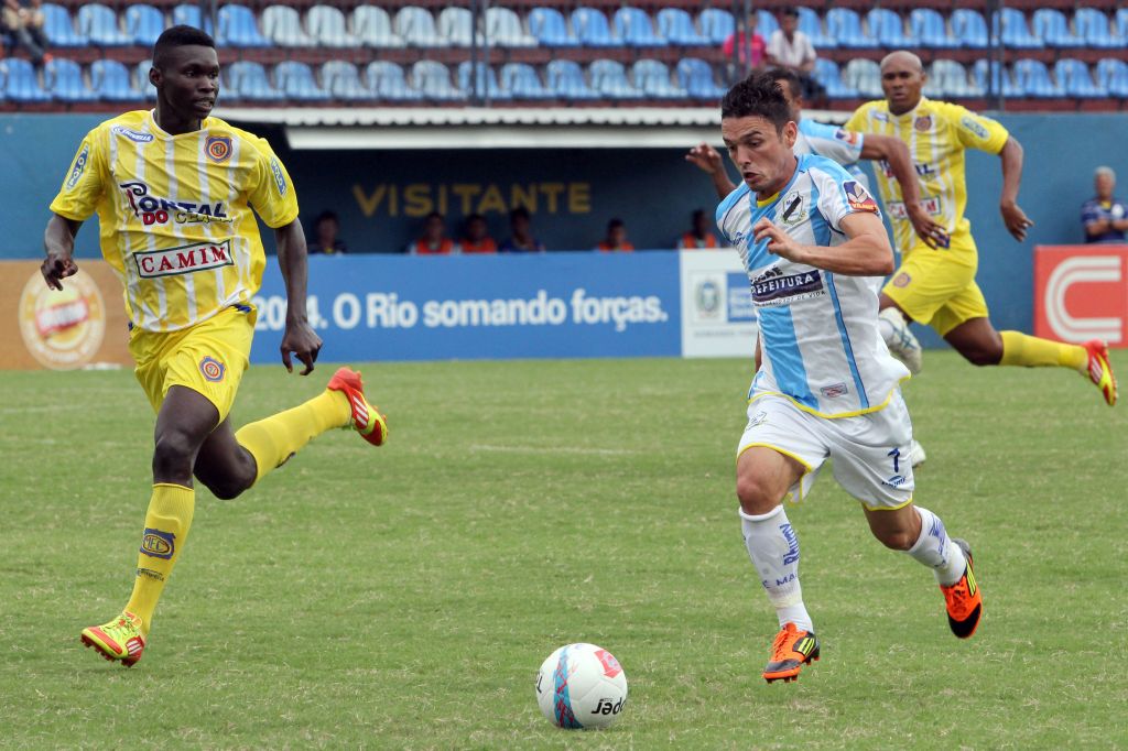 Madureira vence a segunda na Taça Guanabara