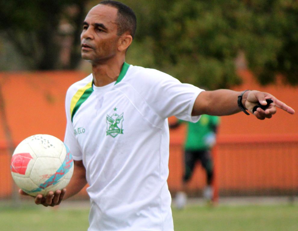 Edson Souza faz balanço da campanha na Copa Rio e projeta 2014