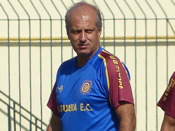 Alexandre Gama não é mais técnico do Madureira