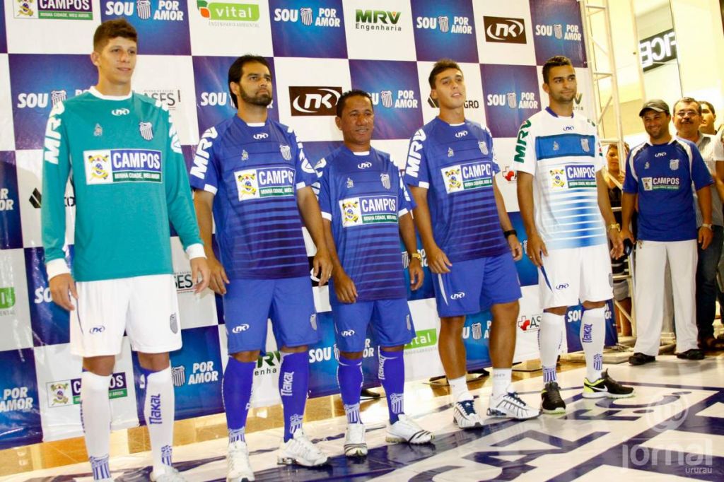 Goytacaz apresenta uniforme para temporada 2013