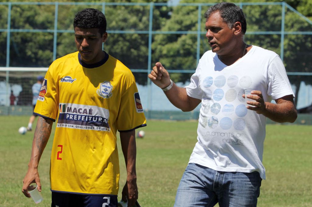 Toninho Andrade completa dois anos no comando do Macaé