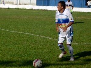 Com gol no fim, Paduano vence o Serra Macaense