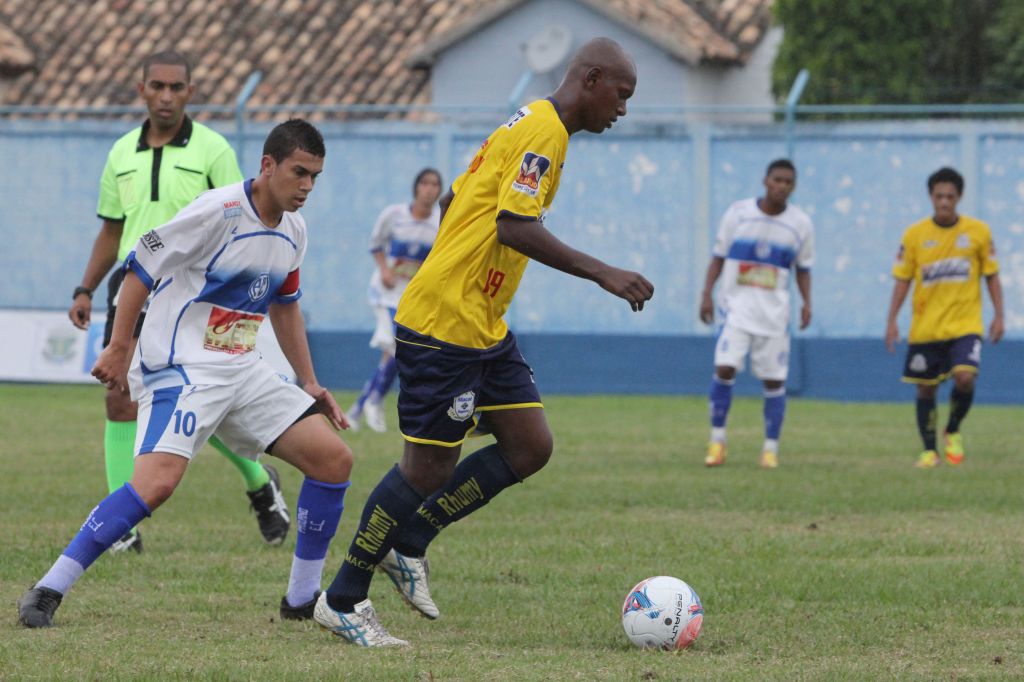 Macaé empata no primeiro teste visando a Série C