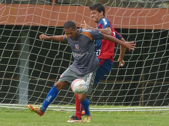 Duque de Caxias vence o America em jogo-treino