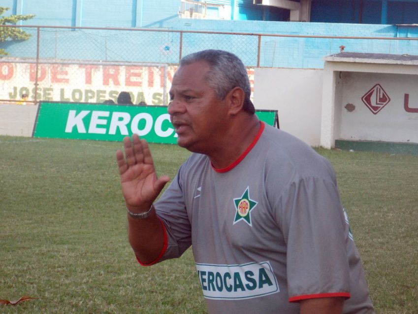 Portuguesa vence jogo-treino por 10 a 0