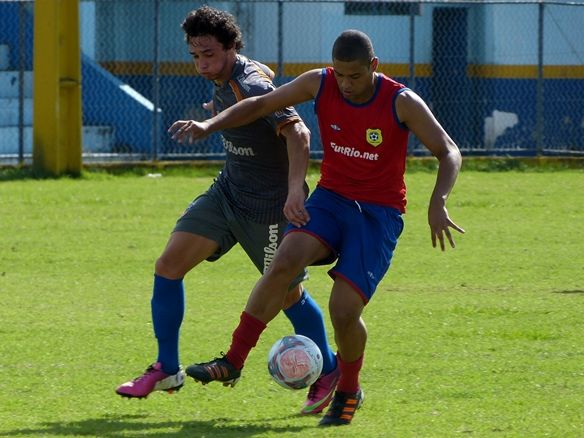 Caxias vence jogo-treino contra o Duquecaxiense