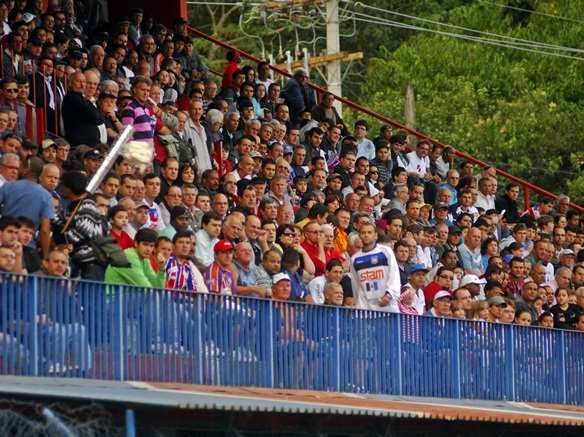 Friburguense jogará à noite no Eduardo Guinle durante a Copa Rio