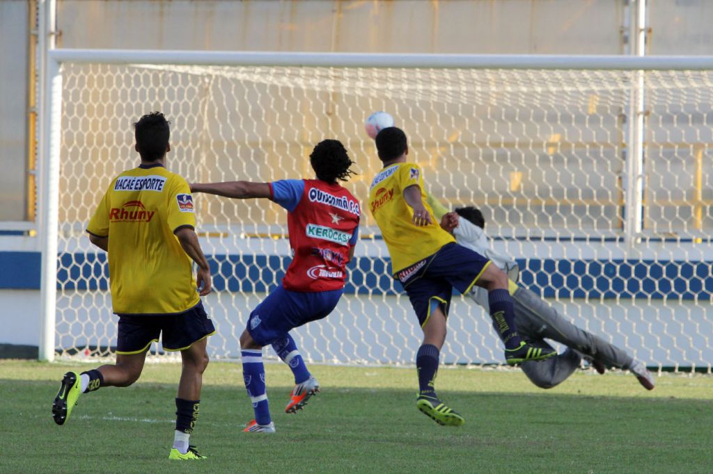 Quissamã vence jogo-treino contra o Macaé