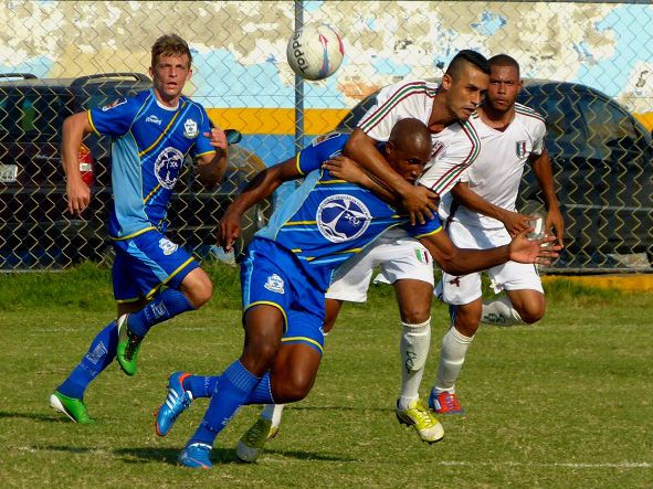 Barra da Tijuca vence o Macaé pela Copa Rio