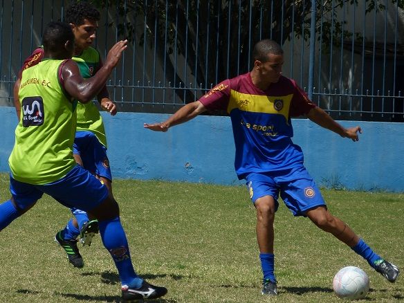 Madureira viaja para Goiânia em busca dos três pontos