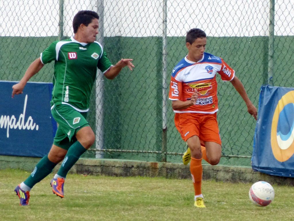 Duque de Caxias vence na estreia da Copa Rio