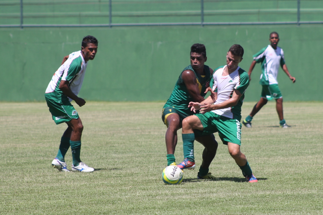 Bangu derrota a Cabofriense em jogo-treino