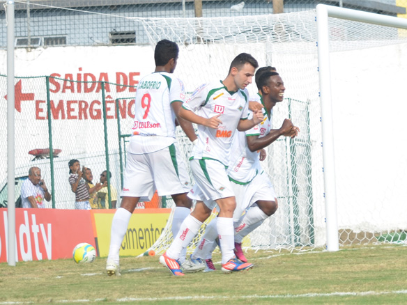 Cabofriense vence o Macaé na estreia do Estadual