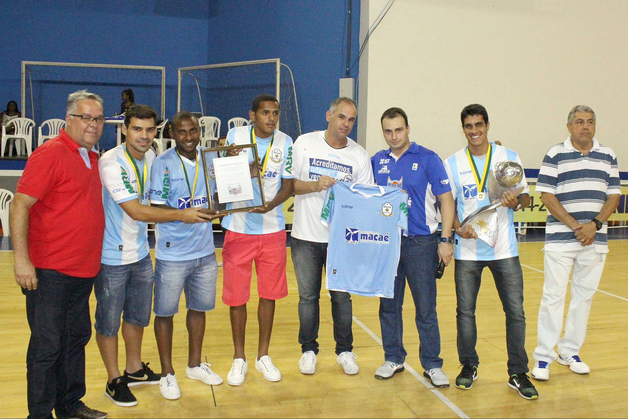 Macaé Esporte é homenageado pelo Macaé Basquete em jogo válido pelo NBB7