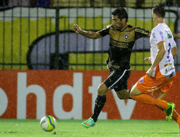 Botafogo vence a segunda seguida no Carioca