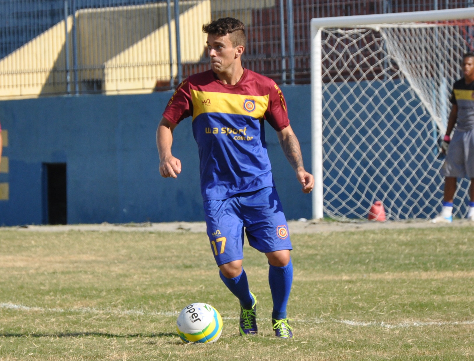 Tiago Barreiros festeja bom momento do Madureira