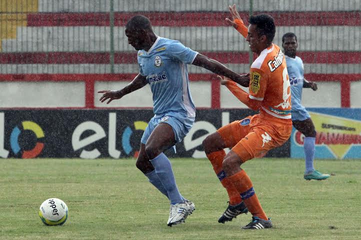 Macaé vence e decreta rebaixamento do Audax