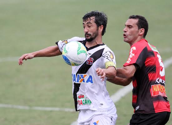 Vasco vence o Oeste/SP e entra no G2